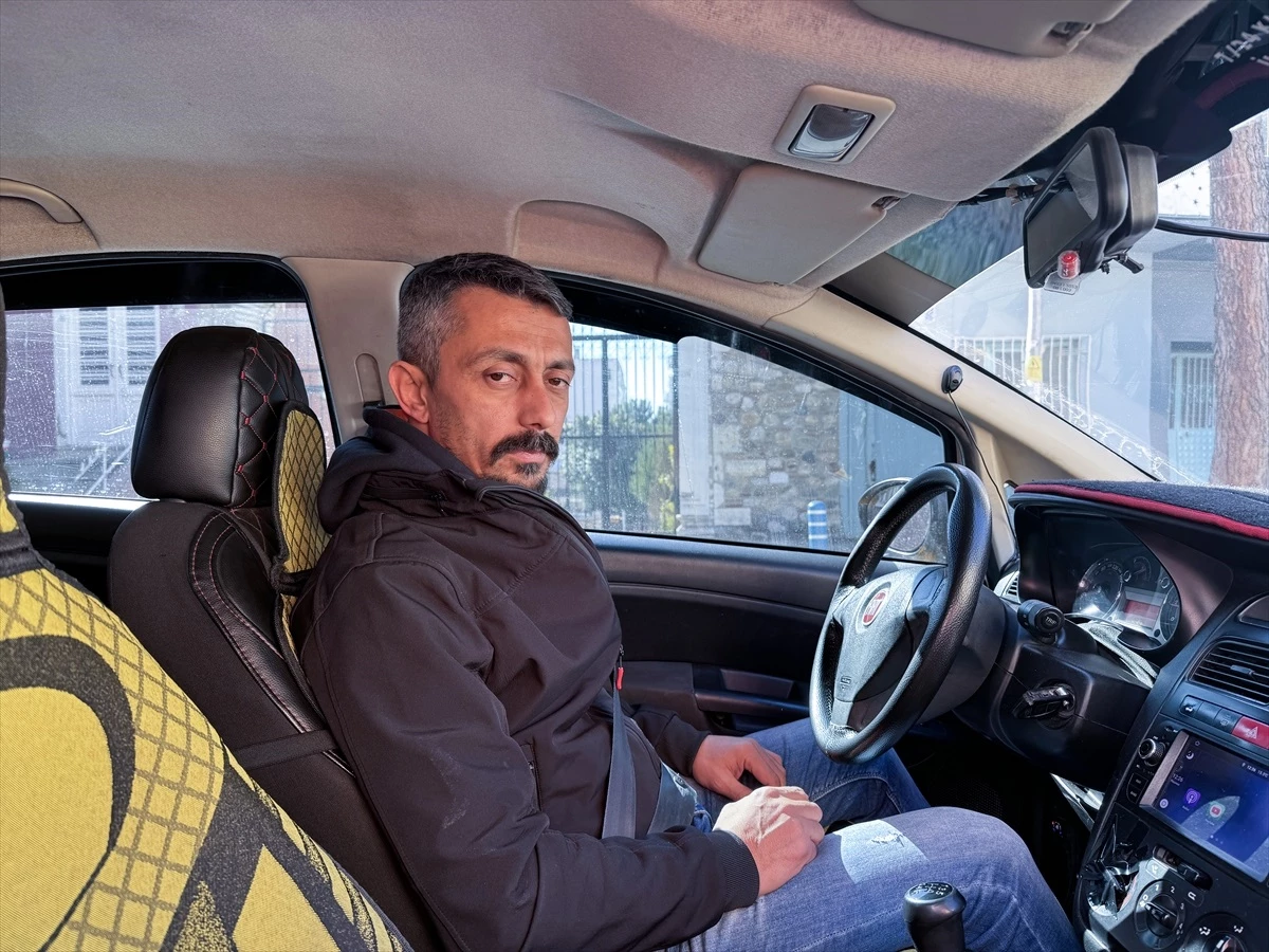 Aydın\'da Taksici, Kendisine Hakaret Eden Kadından Şikayetçi Oldu