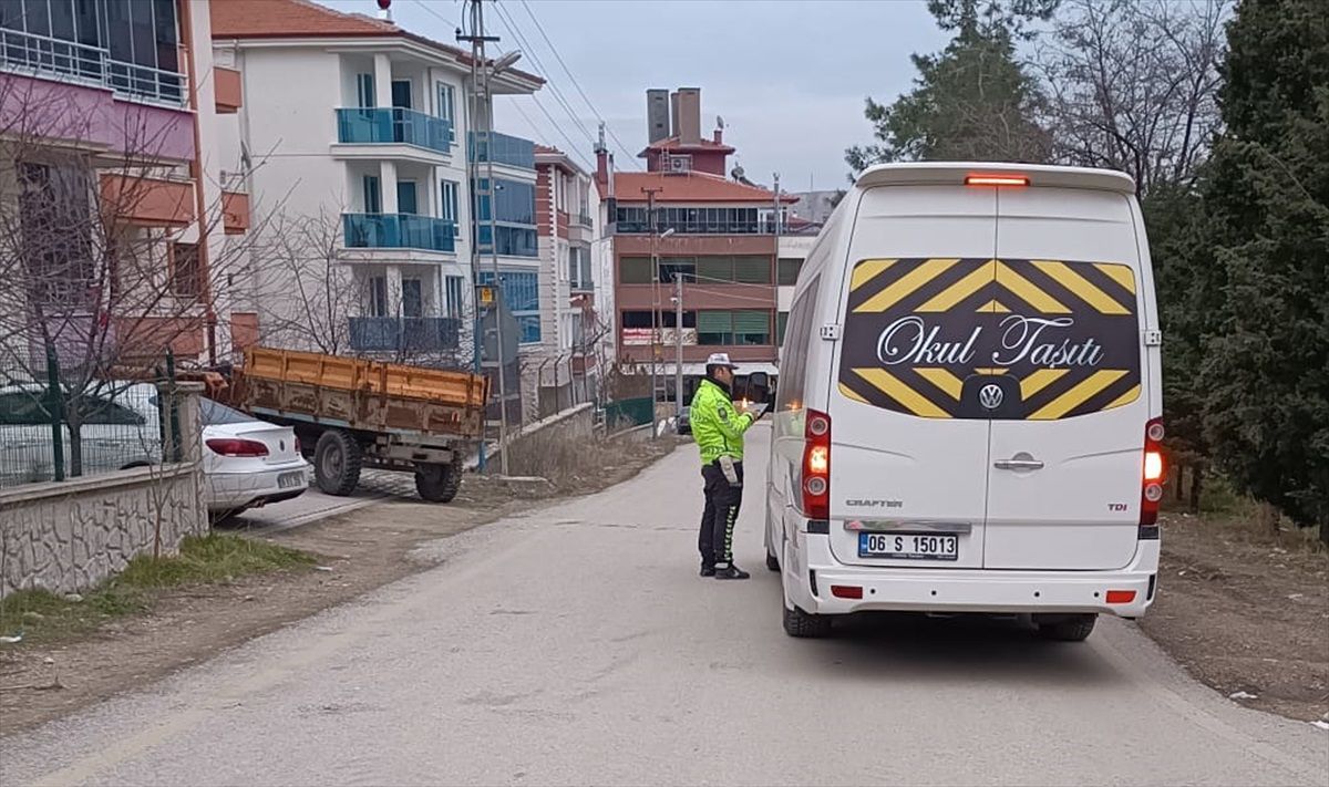 Beypazarı'nda Okul Servisleri Denetleniyor