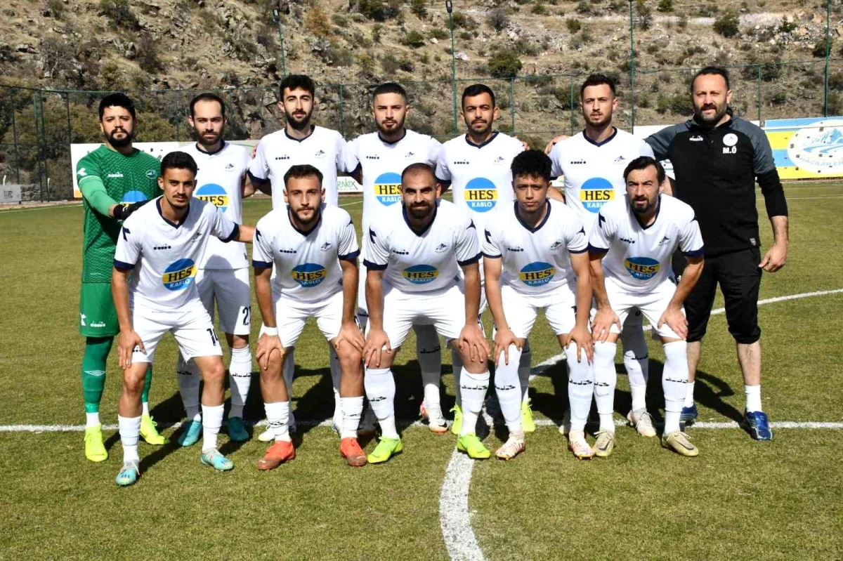 Hacılar Erciyesspor, Termik Kangalspor\'u 8-0 mağlup etti