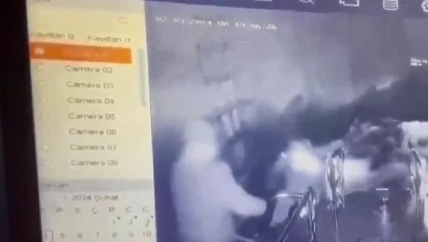 İstanbul Boğazı'nda kaptanın denize düştüğü anın kamera görüntüsü ortaya çıktı