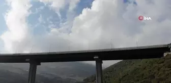 Dev viyadüklerdeki genleşme derzleri ve deprem takozlarındaki bozulmalar çelik malzemelerle giderildi