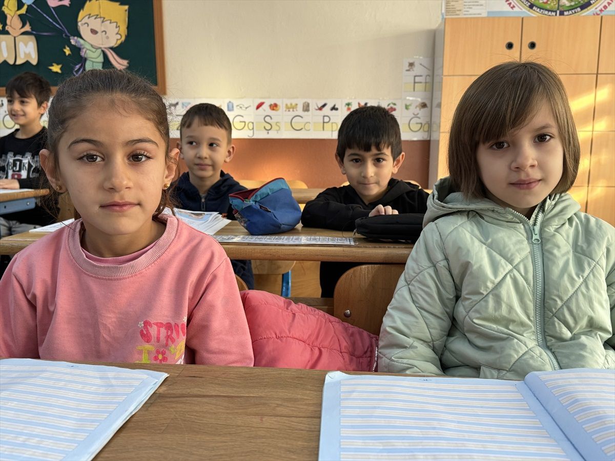 Düzce, Karabük, Bolu ve Zonguldak\'ta Öğrenciler Yarıyıl Tatilinin Sonrasında Dersbaşı Yaptı