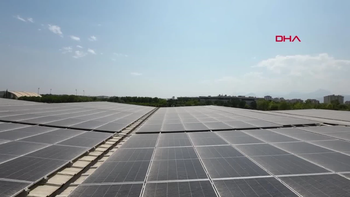 Antalya OSB\'de 70 fabrikanın çatısına güneş enerjisi santrali kuruldu
