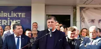 CHP İzmir Büyükşehir Belediye Başkan Adayı Cemil Tugay, İlçe Başkanlarını Tanıttı