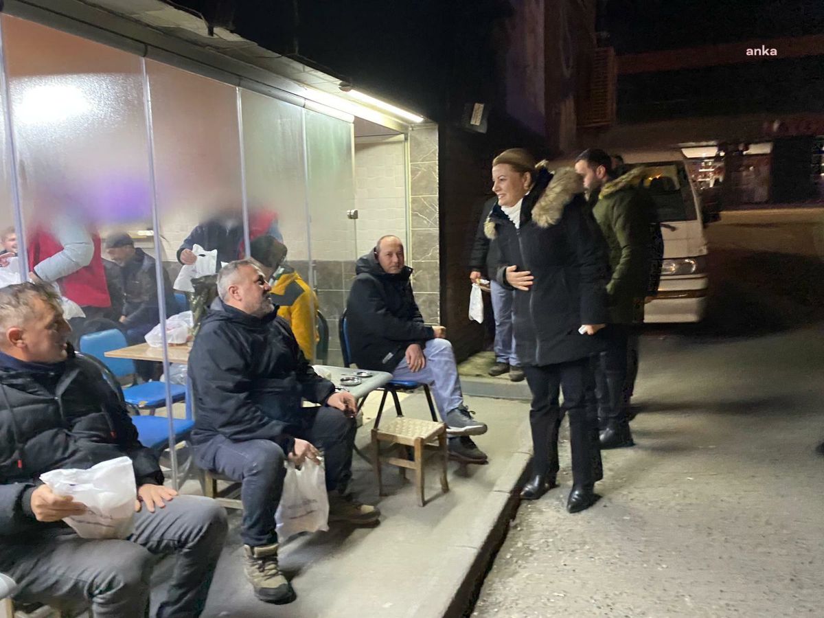 İzmit Belediye Başkanı Fatma Kaplan Hürriyet Emekçilerle Buluştu