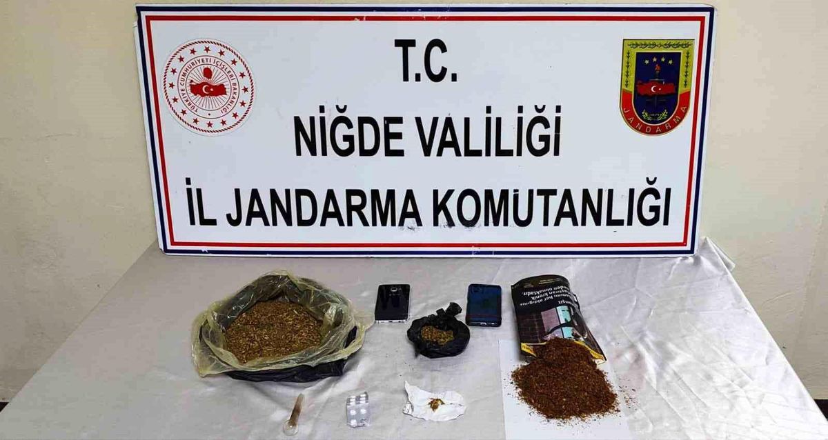 Niğde\'de Uyuşturucu Operasyonu: 2 Kişi Yakalandı