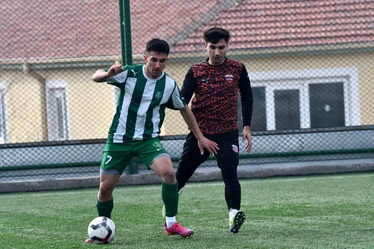 Kayseri Şekerspor, Altındağ Akkışlaspor\'u 3-1 mağlup etti