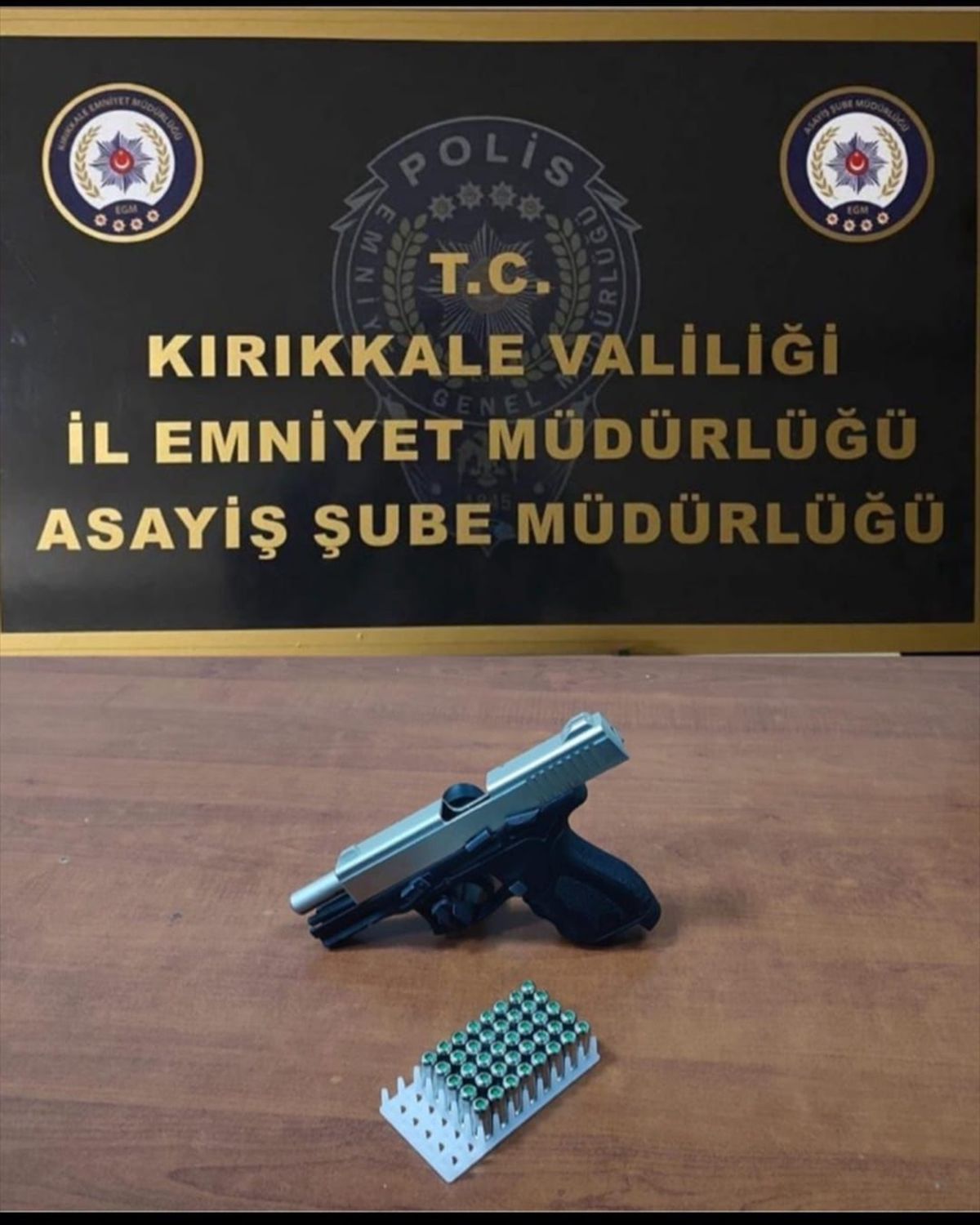 Kırıkkale\'de polis denetimlerinde 3 bin 701 kişi sorgulandı