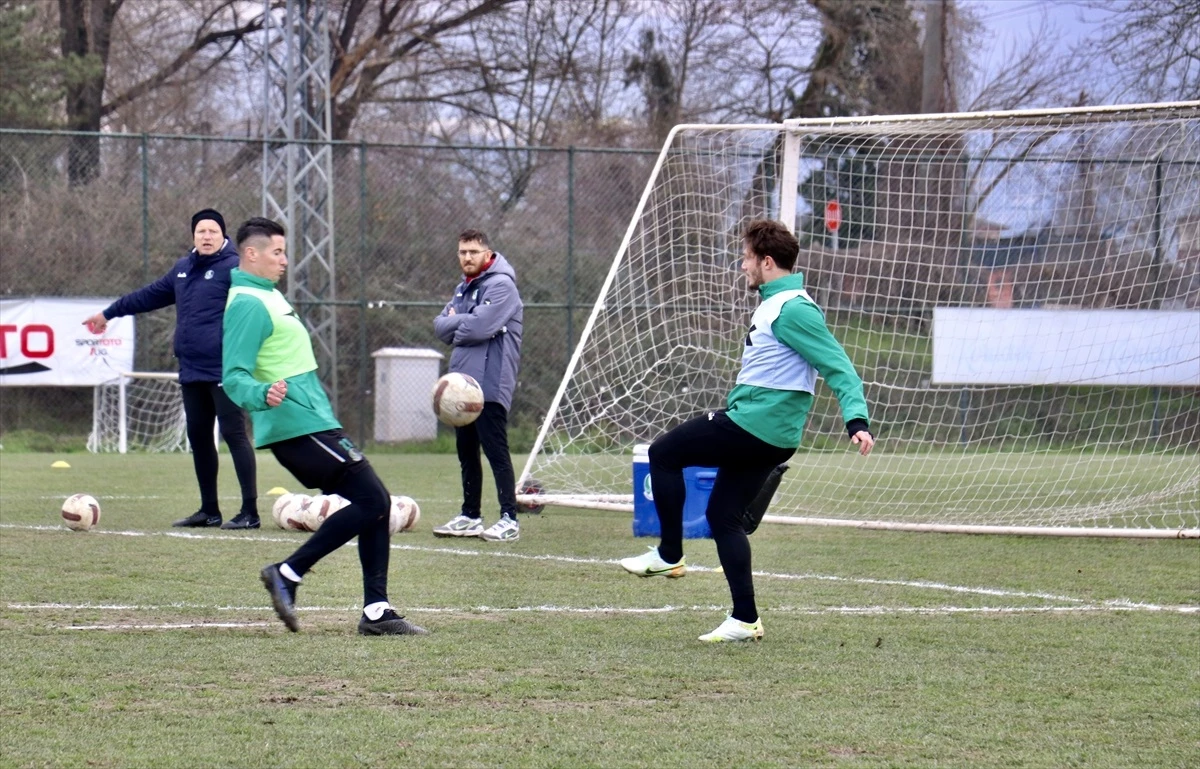 Sakaryaspor, Bodrum FK maçı için hazırlıklarını sürdürüyor