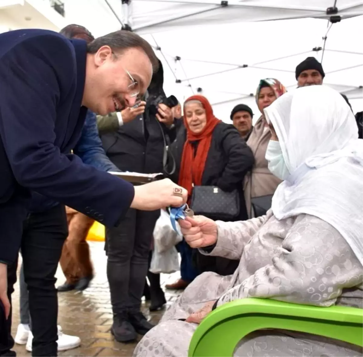 Siirt\'te 1. Etap Kentsel Dönüşüm Projesi kapsamında 25 konut teslim edildi