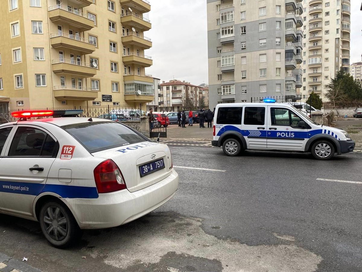 Kayseri\'de Gazeteci Silahlı Saldırıya Uğradı