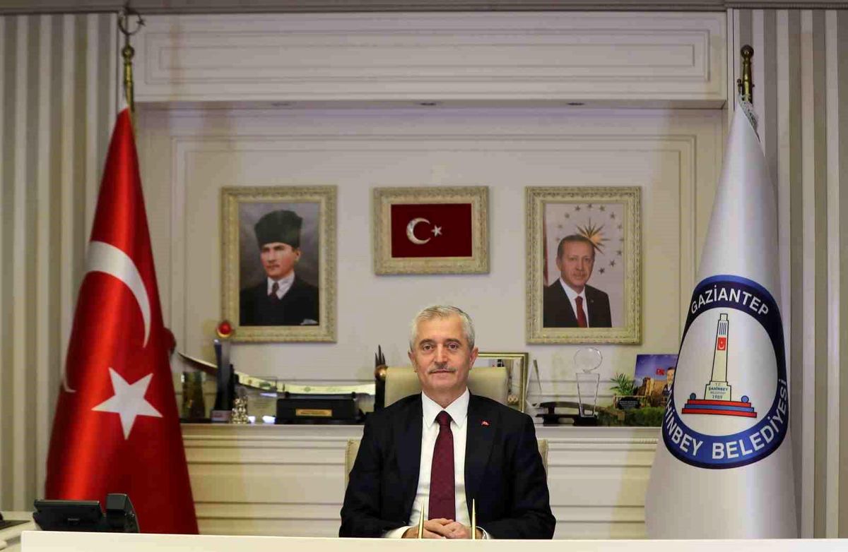 Şahinbey Belediye Başkanı Mehmet Tahmazoğlu Miraç Gecesi\'ni Kutladı