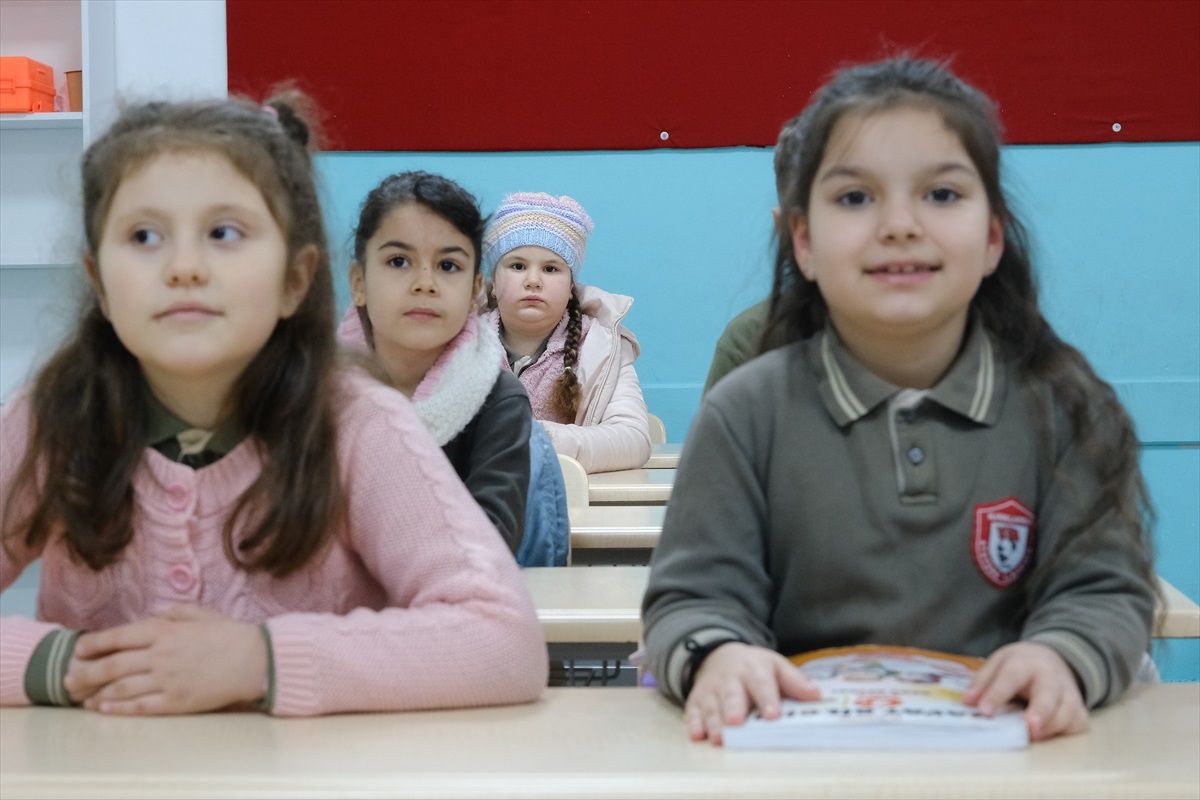 Edirne, Kırklareli ve Tekirdağ\'da 2023-2024 eğitim ve öğretim yılı ikinci dönemi başladı