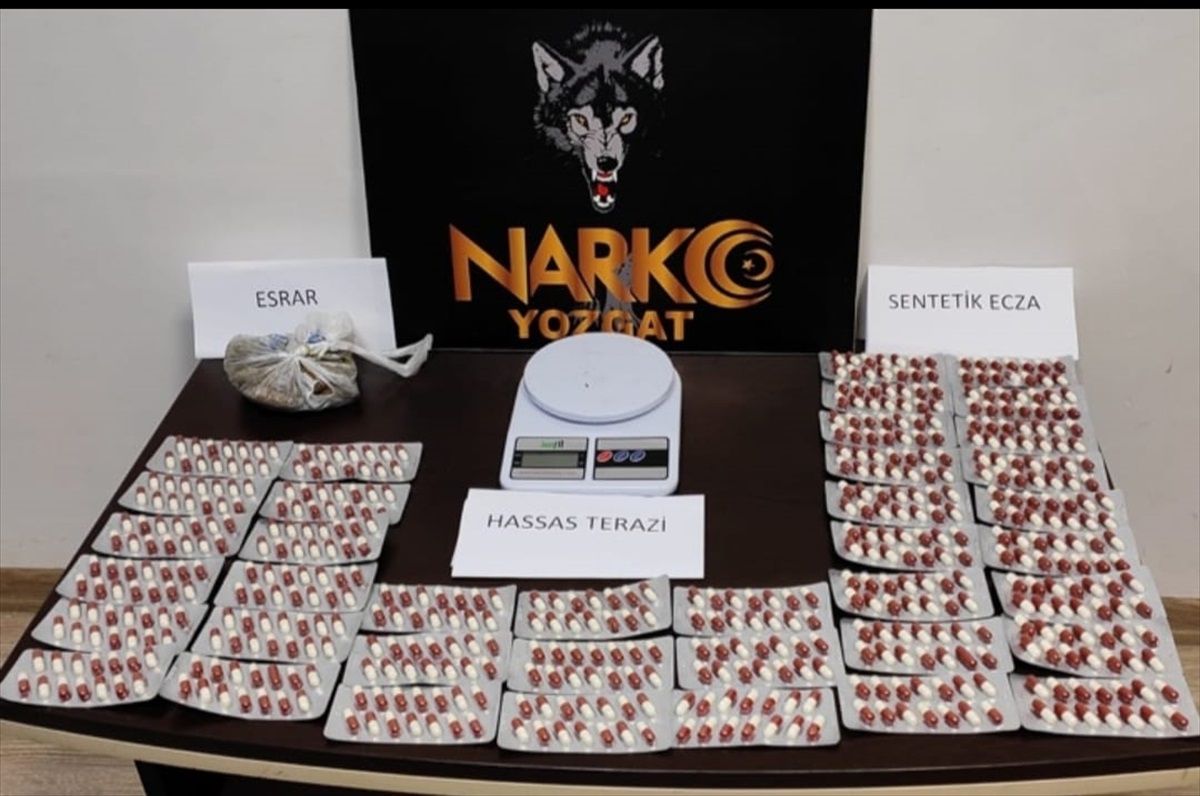 Yozgat\'ta 546 sentetik hap ve 91 gram esrar ele geçirildi, zanlı tutuklandı