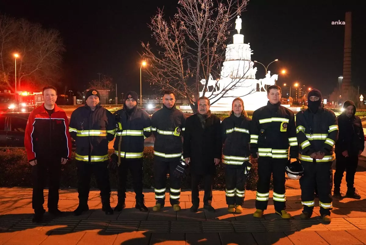 Tepebaşı Belediye Başkanı Ahmet Ataç, Kahramanmaraş depremlerini anma töreninde konuştu