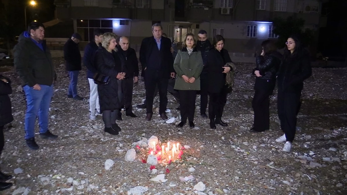 Adana\'da depremde hayatını kaybedenler için anma programı düzenlendi