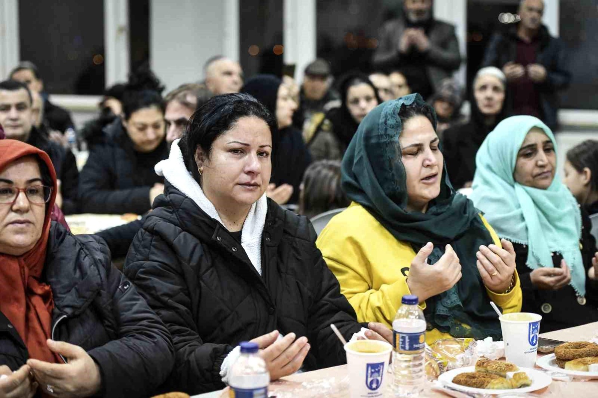 Ankara Büyükşehir Belediyesi Deprem Anma Programı Düzenledi
