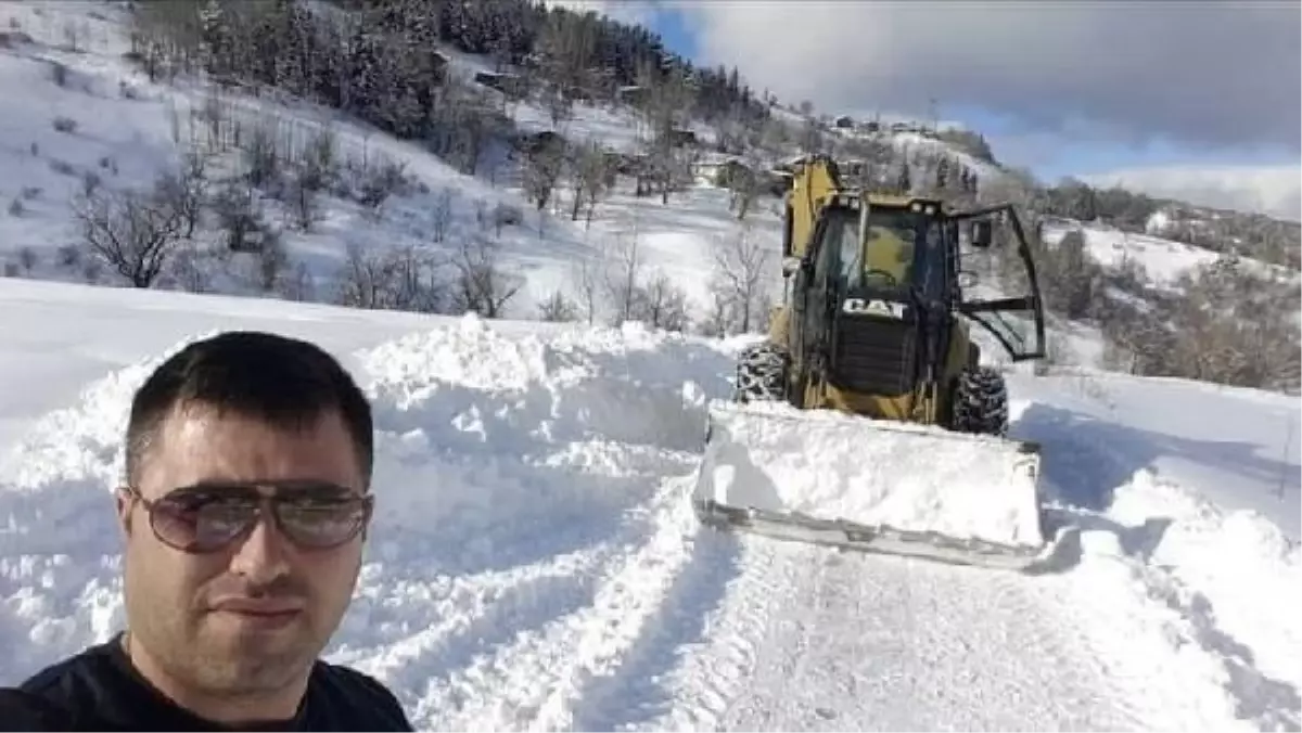 Çığ altında kalan iş makinesi operatörü hayatını kaybetti