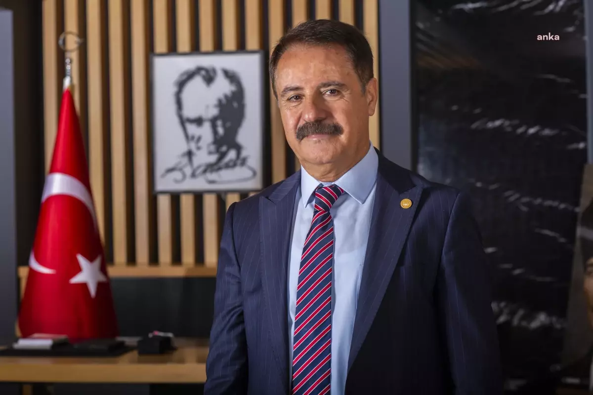Atakum Belediye Başkanı Cemil Deveci, depremde hayatını kaybeden vatandaşlar için anma mesajı yayımladı