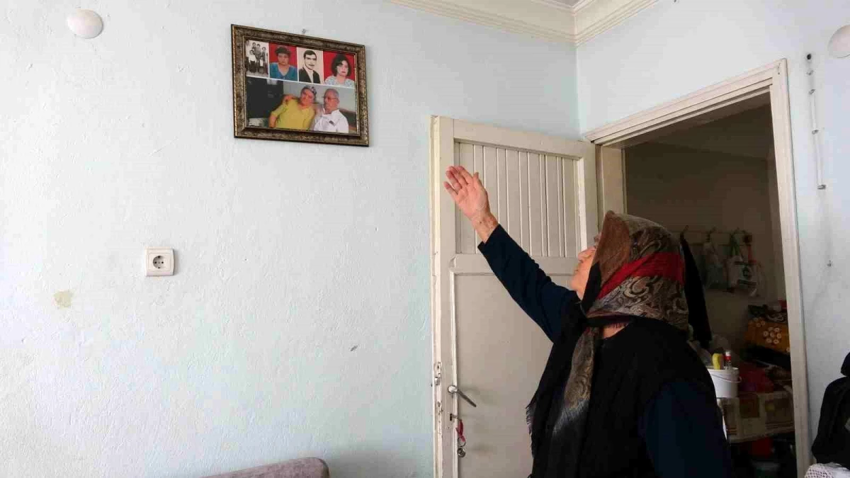 Kahramanmaraş Depremi: Ayşe Güleç, kızının fotoğrafları ile teselli buluyor