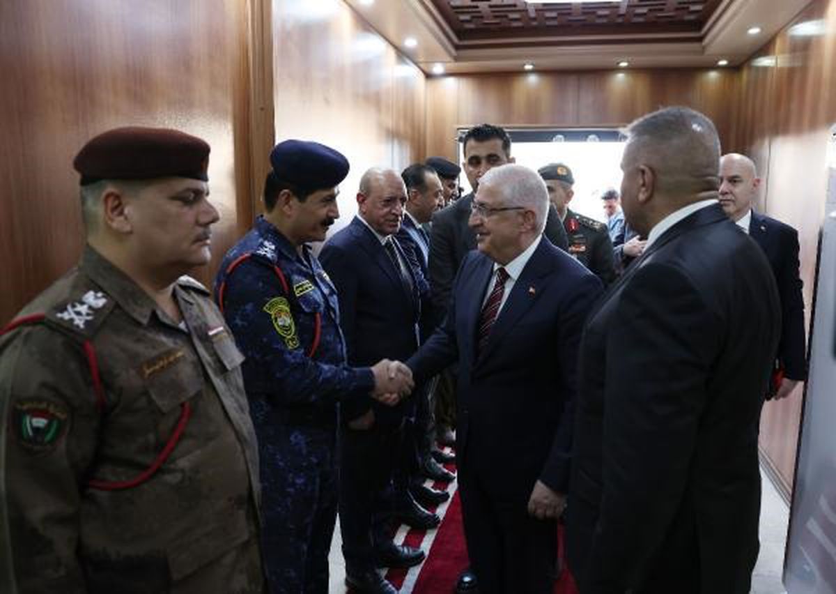 Milli Savunma Bakanı Yaşar Güler, Irak\'ta İçişleri Bakanı ile Görüştü