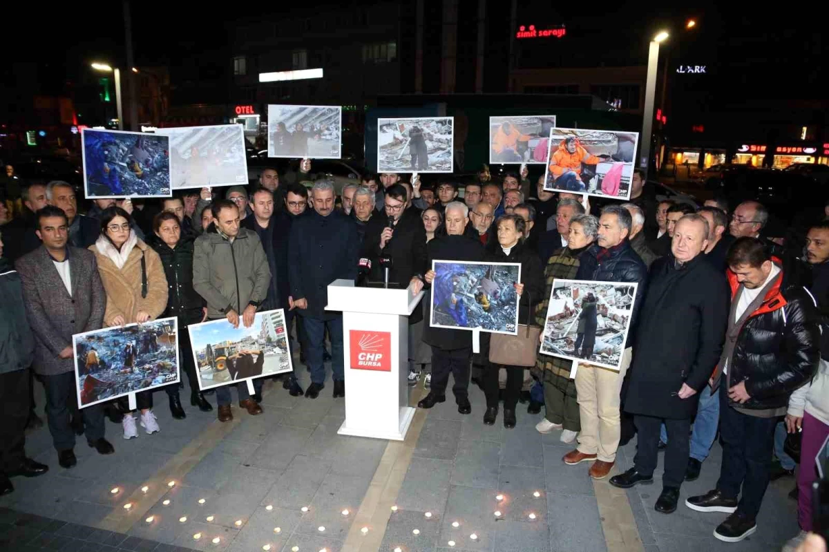 CHP Bursa Büyükşehir Belediye Başkan Adayı Mustafa Bozbey, 6 Şubat depremini anma törenine katıldı