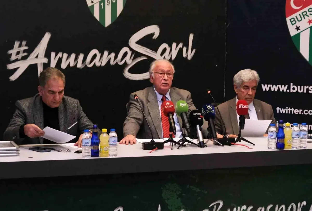 Bursaspor Başkanı Sinan Bür: "Bursaspor önce ayağa kalkacak, sonra koşacak"