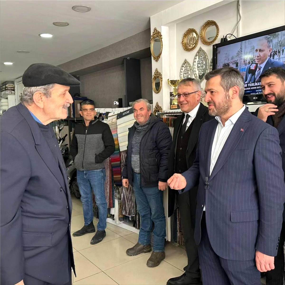 AK Parti Karabük Belediye Başkan Adayı Özkan Çetinkaya Şehirde Seçim Çalışmalarına Devam Ediyor