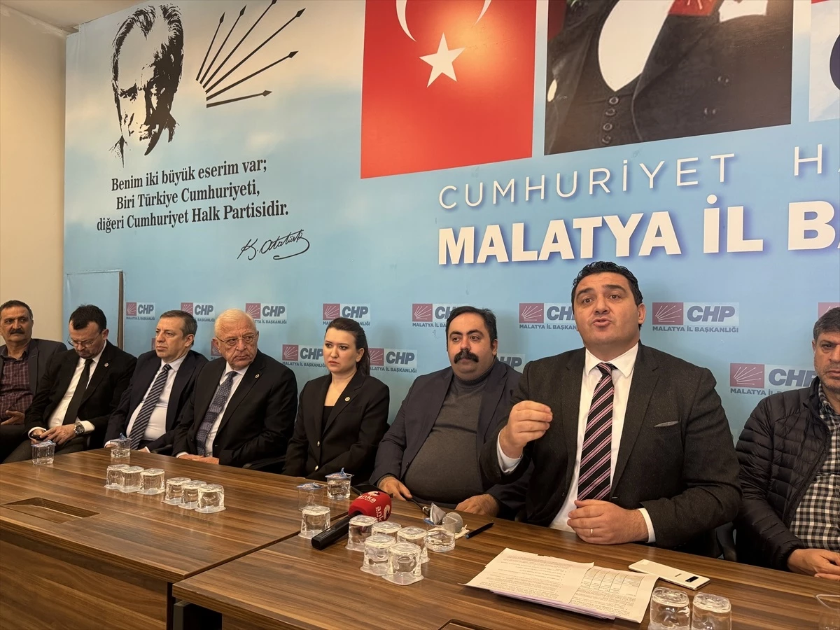 CHP Milletvekilleri Malatya\'da depremzedelerle buluştu