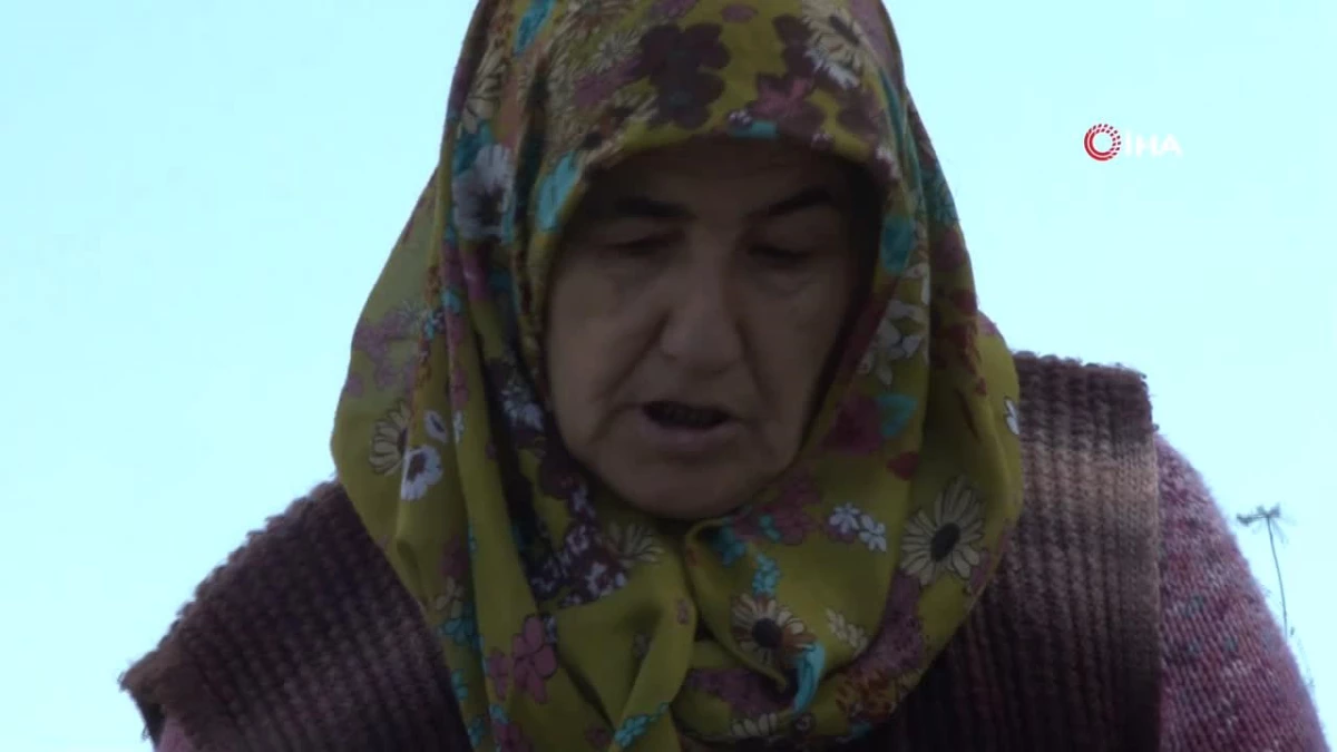 Depremde hayatını kaybeden Taha Duymaz\'ın annesi: \'Bir yıl geçti ama benim için dün gibi\'
