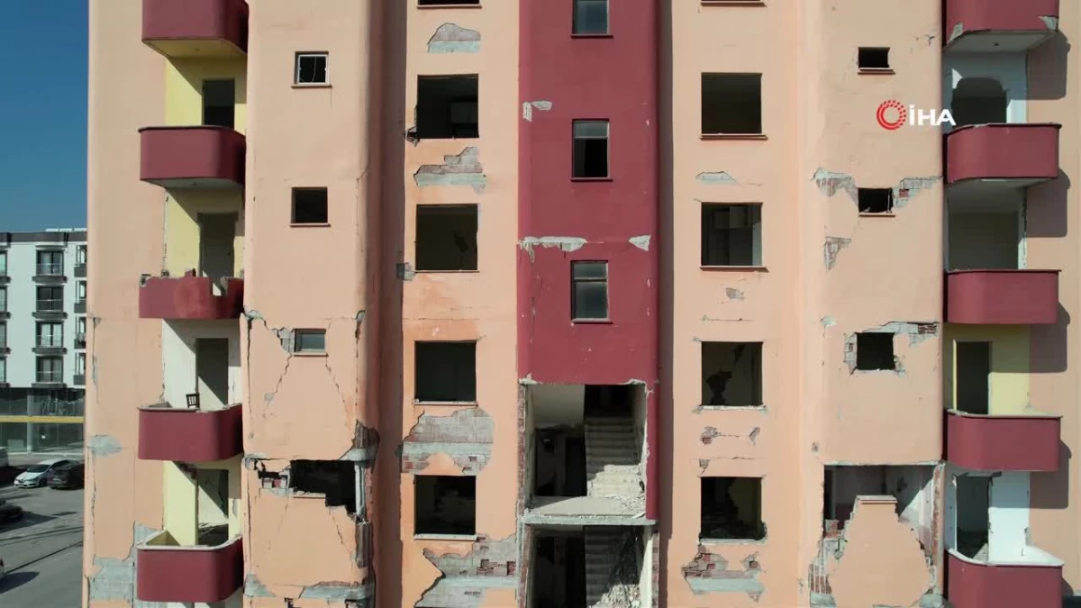 Osmaniye\'deki depremin izleri hala can yakıyor