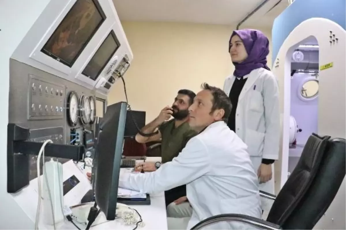 Depremzedelerin Uzuvları Hiberbarik Oksijen Tedavisiyle Kurtarıldı