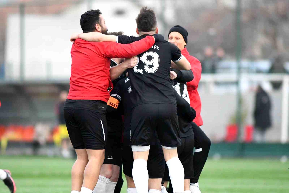Erciyes Esen Makina Futbol Kulübü, ligin bitimine 2 hafta Play-Off vizesi aldı