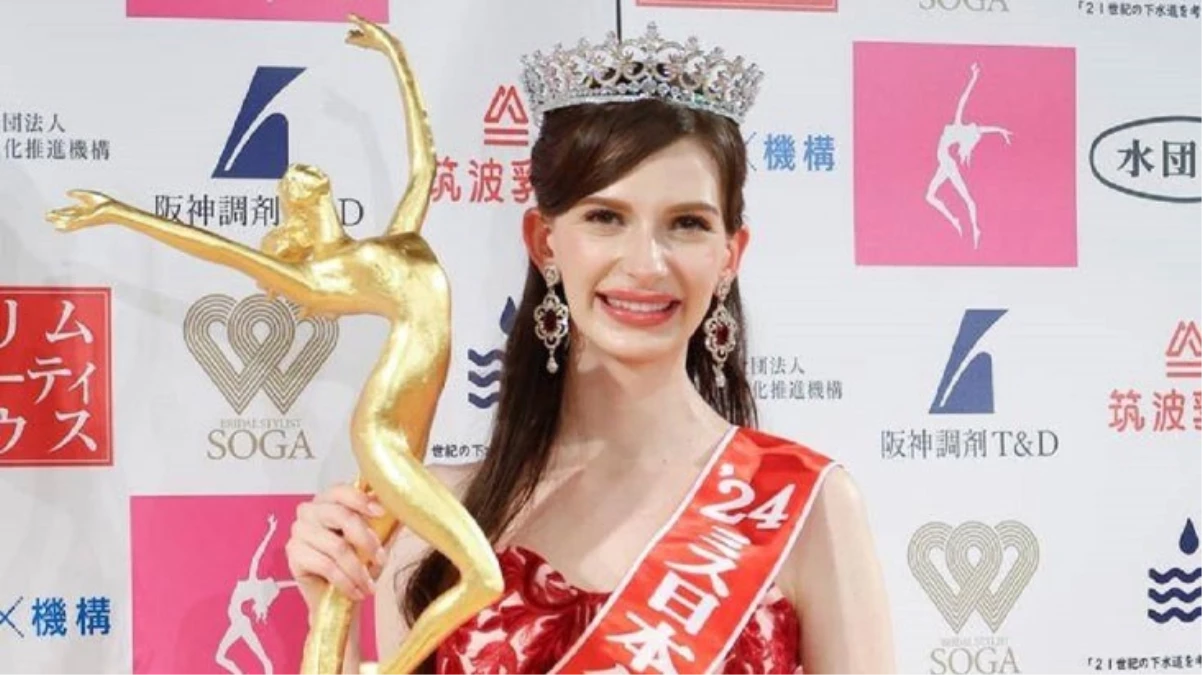 Japonya güzellik yarışmasını kazanan Ukrayna doğumlu Karolina Shiino tacını geri verdi