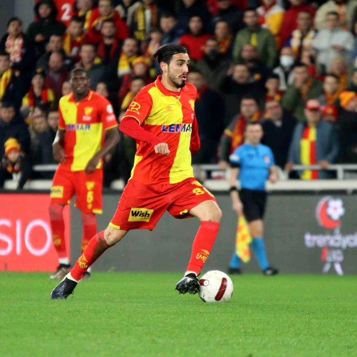 Göztepe\'nin altyapı patentli yıldızı Yalçın Kayan, Altay karşısında attığı 2 golle galibiyetin mimarı oldu