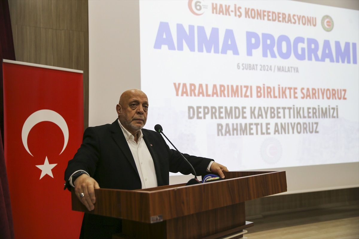 HAK-İŞ Konfederasyonu, depremde hayatını kaybedenler için anma programı düzenledi