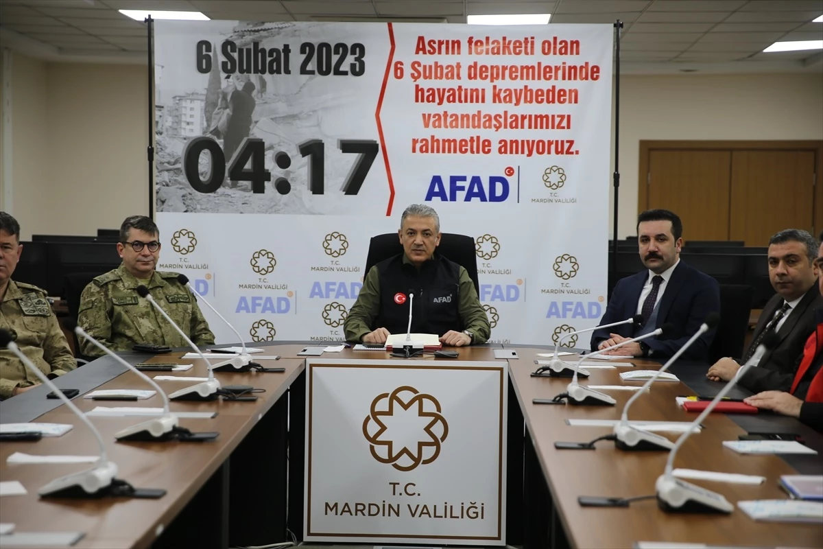 Mardin ve Siirt\'te Deprem Anma Programı Düzenlendi