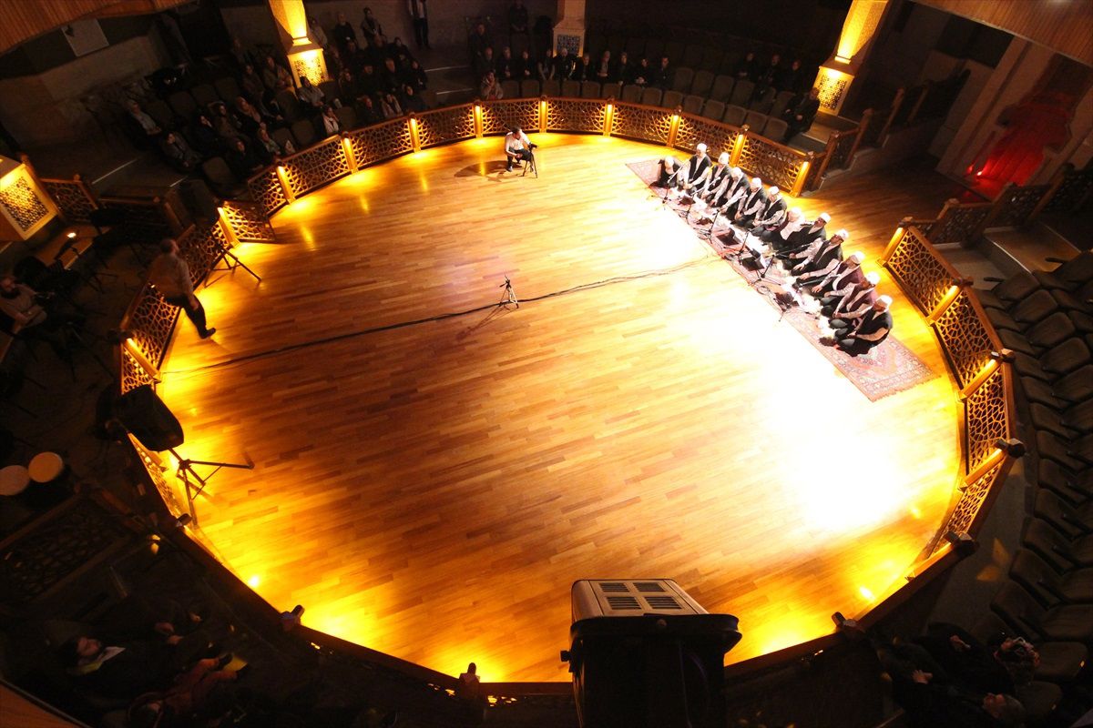 Konya Büyükşehir Belediyesi Depremde Hayatını Kaybedenler İçin Mevlid-i Şerif ve Dua Gecesi Düzenledi