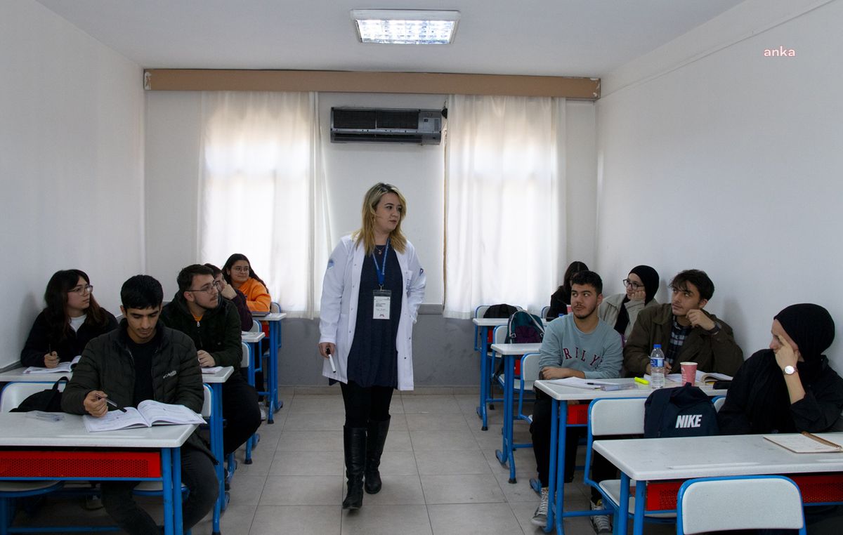 Mersin Büyükşehir Belediyesi YKS Sınav Ücretlerini Karşılayacak