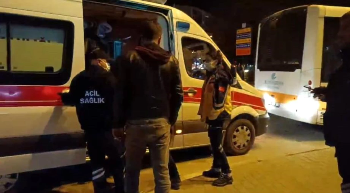 Eskişehir\'de Tramvayda Para İsteyen ve Bayılma Numarası Yapan Şahıs Görevlileri Meşgul Etti