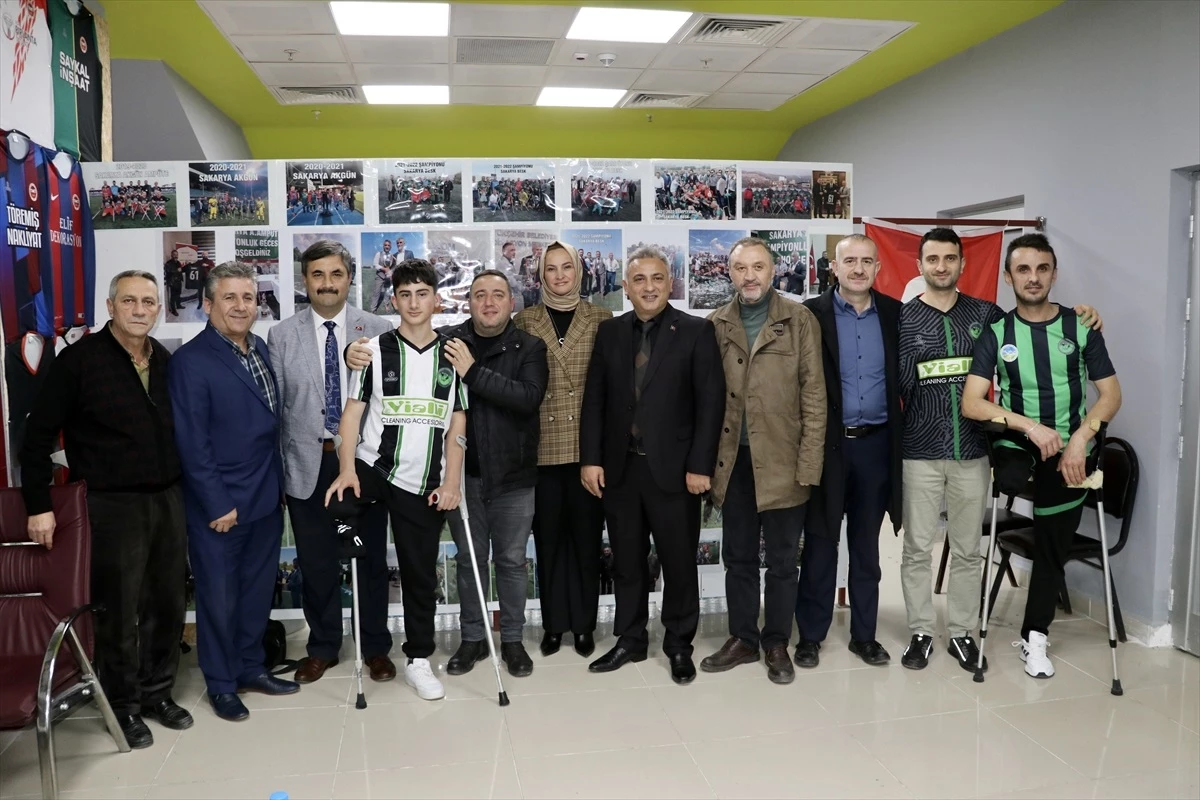 Sakarya\'da Ampute Futbol Takımı Şampiyonluk İçin Mücadele Ediyor