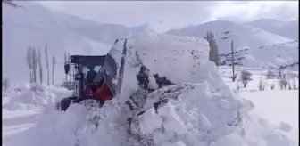 Şırnak'ın Beytüşşebap ilçesinde 13 köy ve 7 mezra yolu ulaşıma kapandı