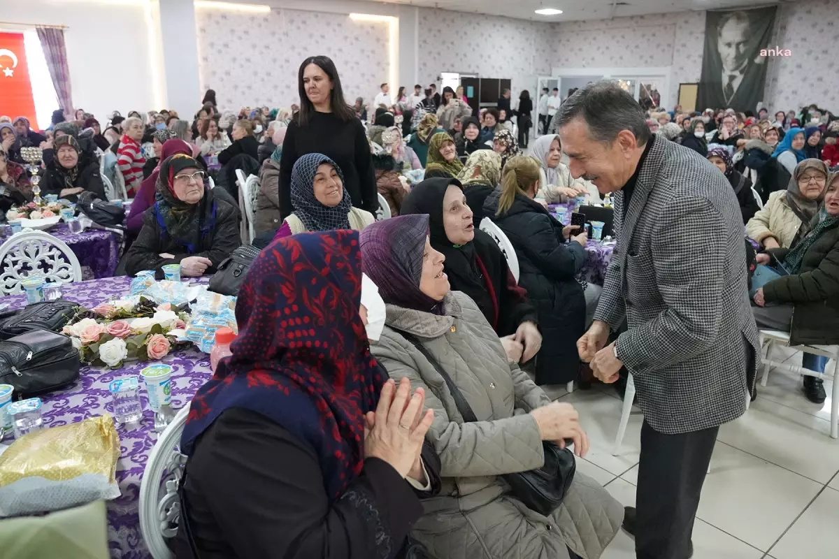 Tepebaşı Belediyesi, Kahramanmaraş depremlerinde hayatını kaybedenler için mevlit programı düzenledi