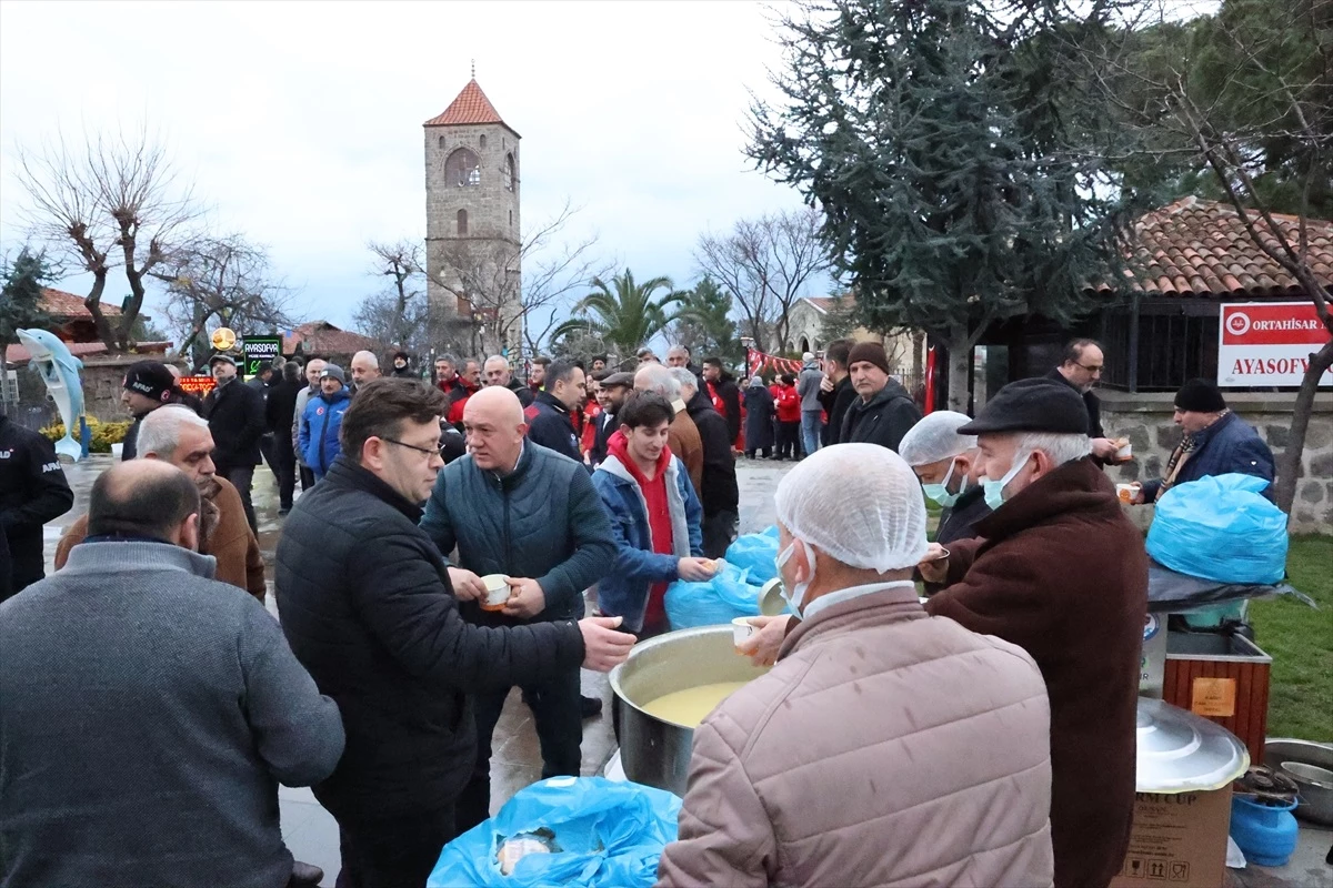 Trabzon\'da Depremde Hayatını Kaybedenler İçin Anma ve Dua Programı Düzenlendi