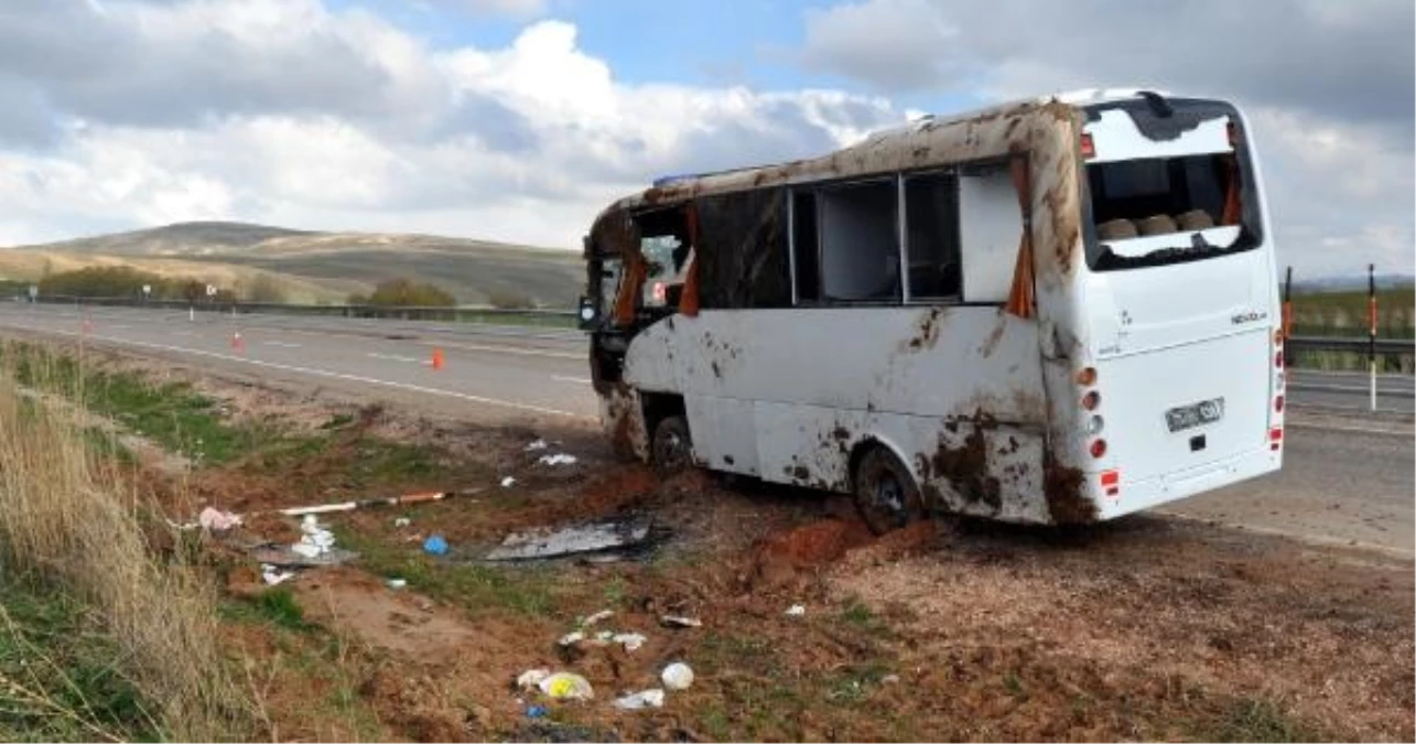 Cezaevi nakil aracının şarampole devrilmesi sonucu mahkum hayatını kaybetti, sürücü hakkında hapis cezası istendi