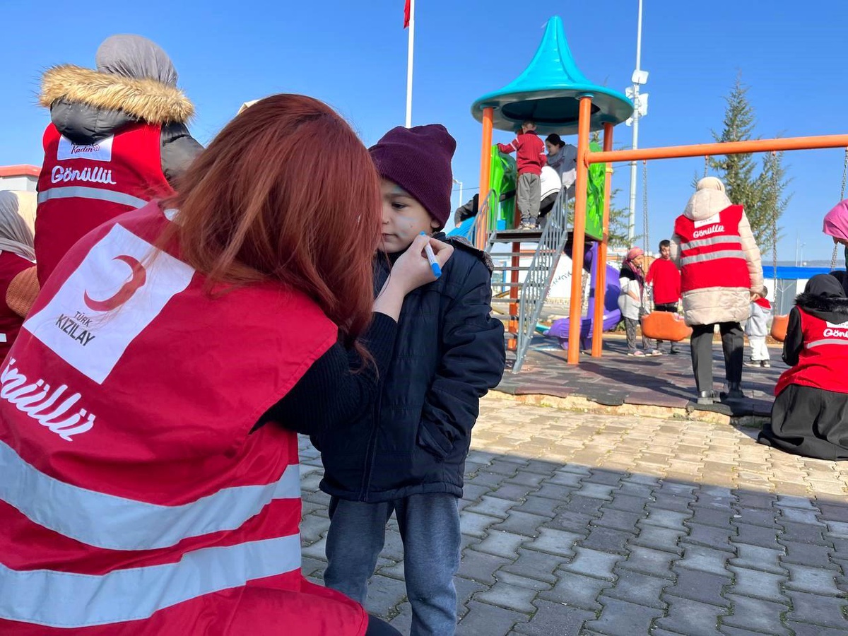 Kızılay Kilis Şubesi, Depremzedelere Psikososyal Destek Hizmeti Verdi