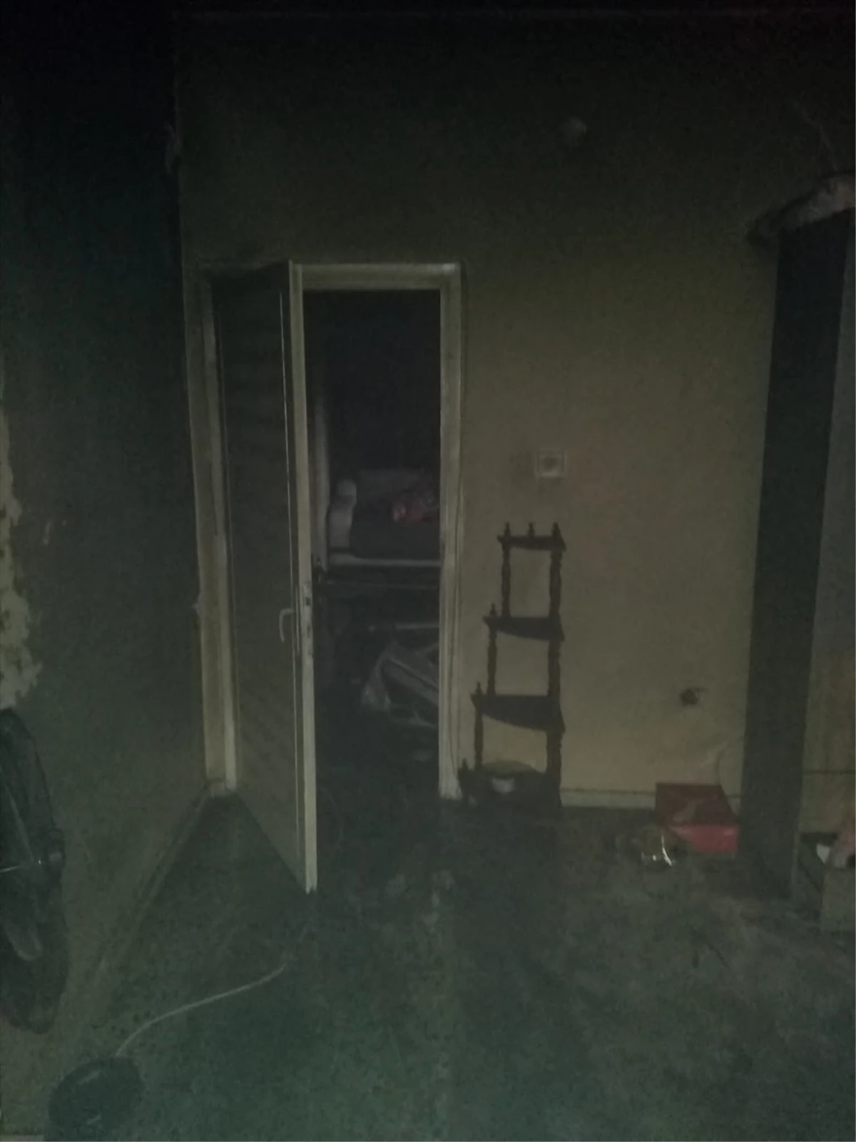 Adana\'da tek katlı evde çıkan yangın söndürüldü