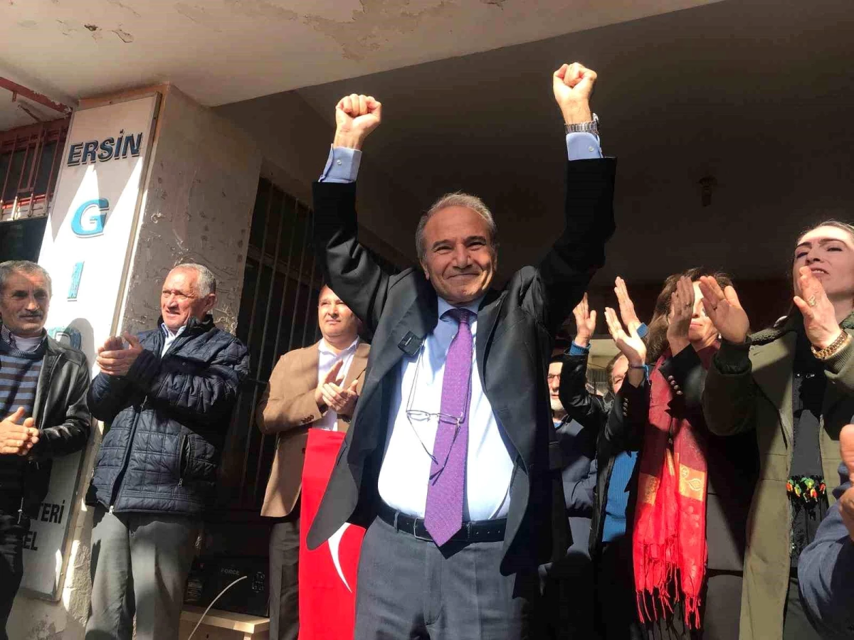 Arguvan Belediye Başkanı Mehmet Kızıldaş CHP\'den istifa etti