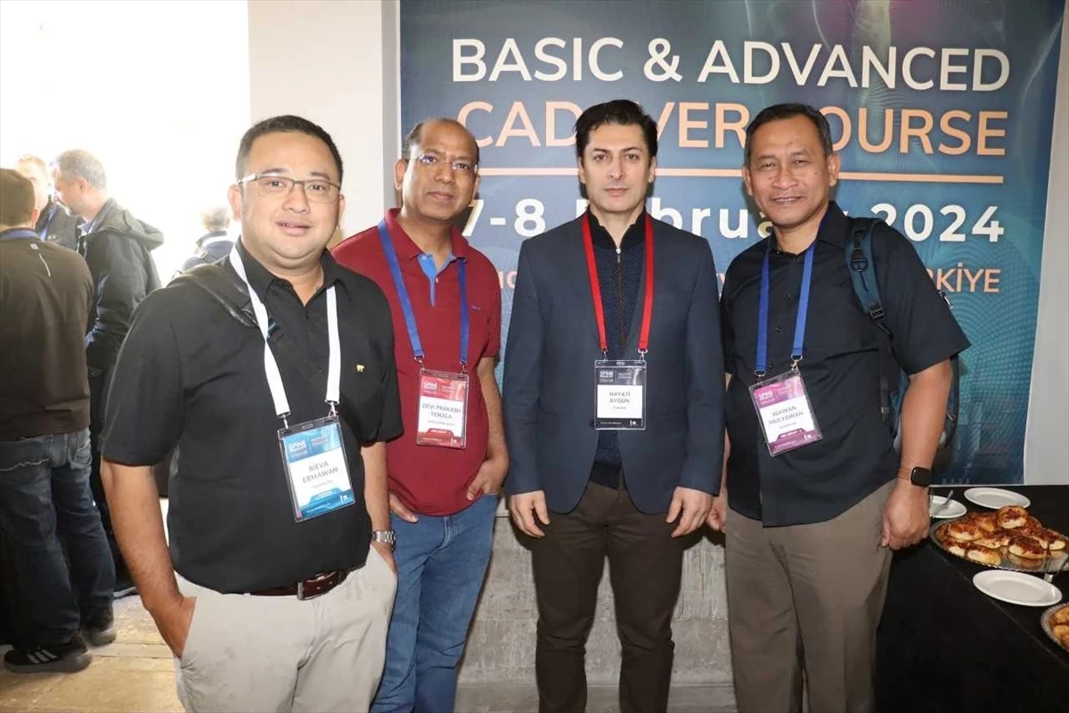 Bursa'da Uluslararası Endoskopik Omurga Cerrahisi Sempozyumu öncesinde Kadavra Kursu düzenlendi