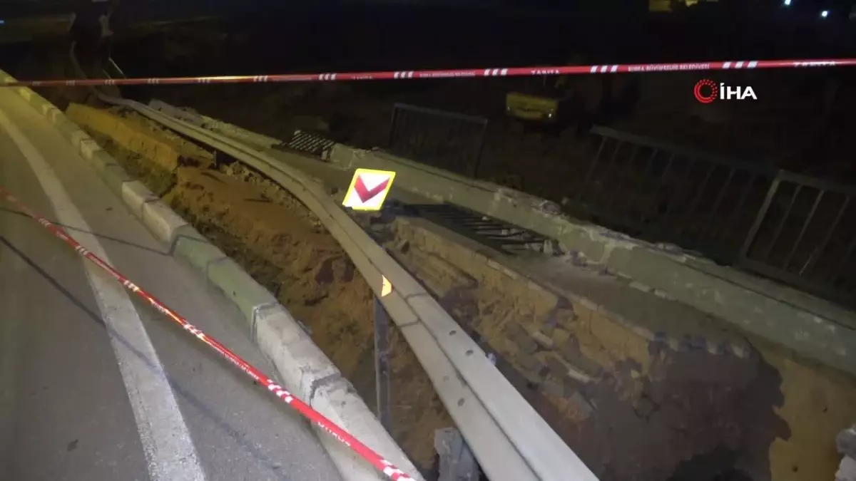 Bursa\'da yol çöktü, ulaşım bir süreliğine trafiğe kapatıldı